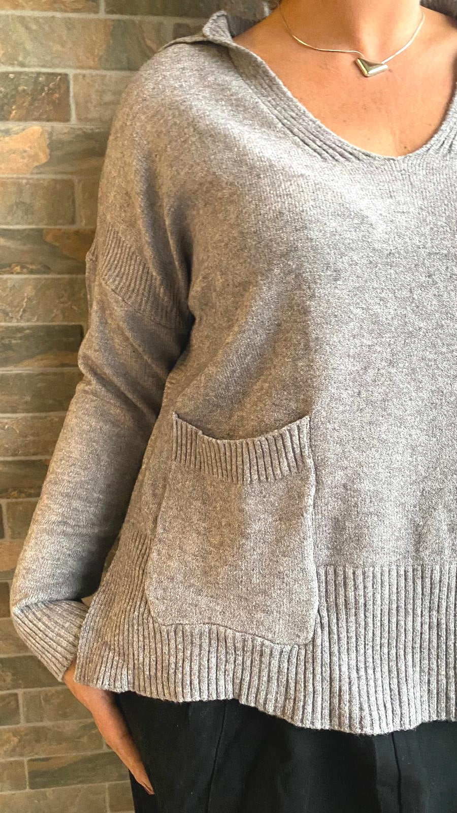 Camisola decote em v